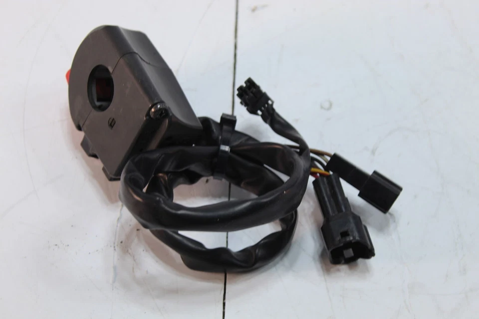 Kawasaki Ninja ZX6R ZX636C 2005 clip derecho en el mango interruptor de arranque apagado Foto 4 de 4