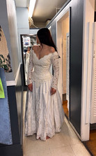 Ivory Lace Ball Gown Wedding Dress Long Sleeve V-Neck Train Zipper Sz 8