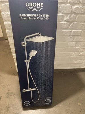 GROHE Rainshower 310 Duschsystem mit Thermostatbatterie - Chrome (27968000)
