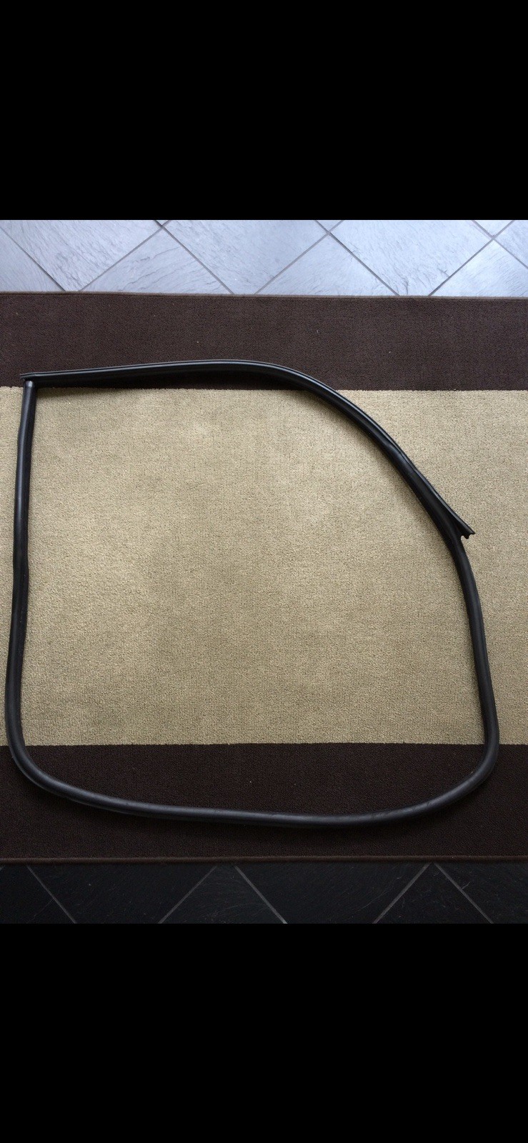 Maserati 4200 M138 Coupe Gransport RH Door Seal (Passenger Side) No Damage RARE