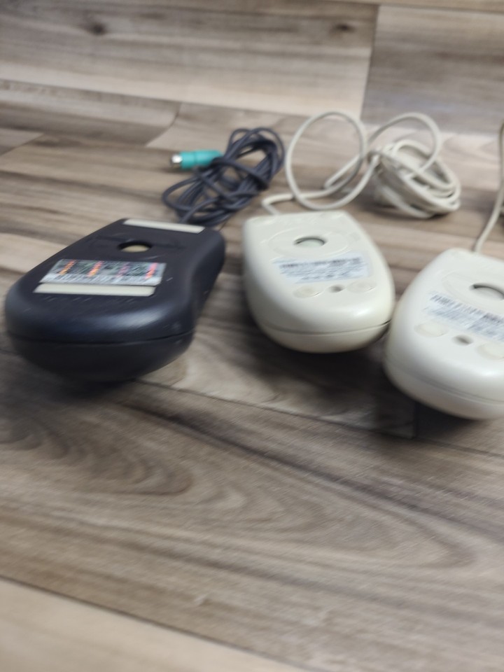 Lot of 4 Genuine Vintage Mechanical Wired PS/2 Wheel Mouse MICROSOFT ...