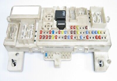 Ford Focus mk2 05-07 C Max mk1 04-07 GEM unit BCM fuse box 4M5T-14A073