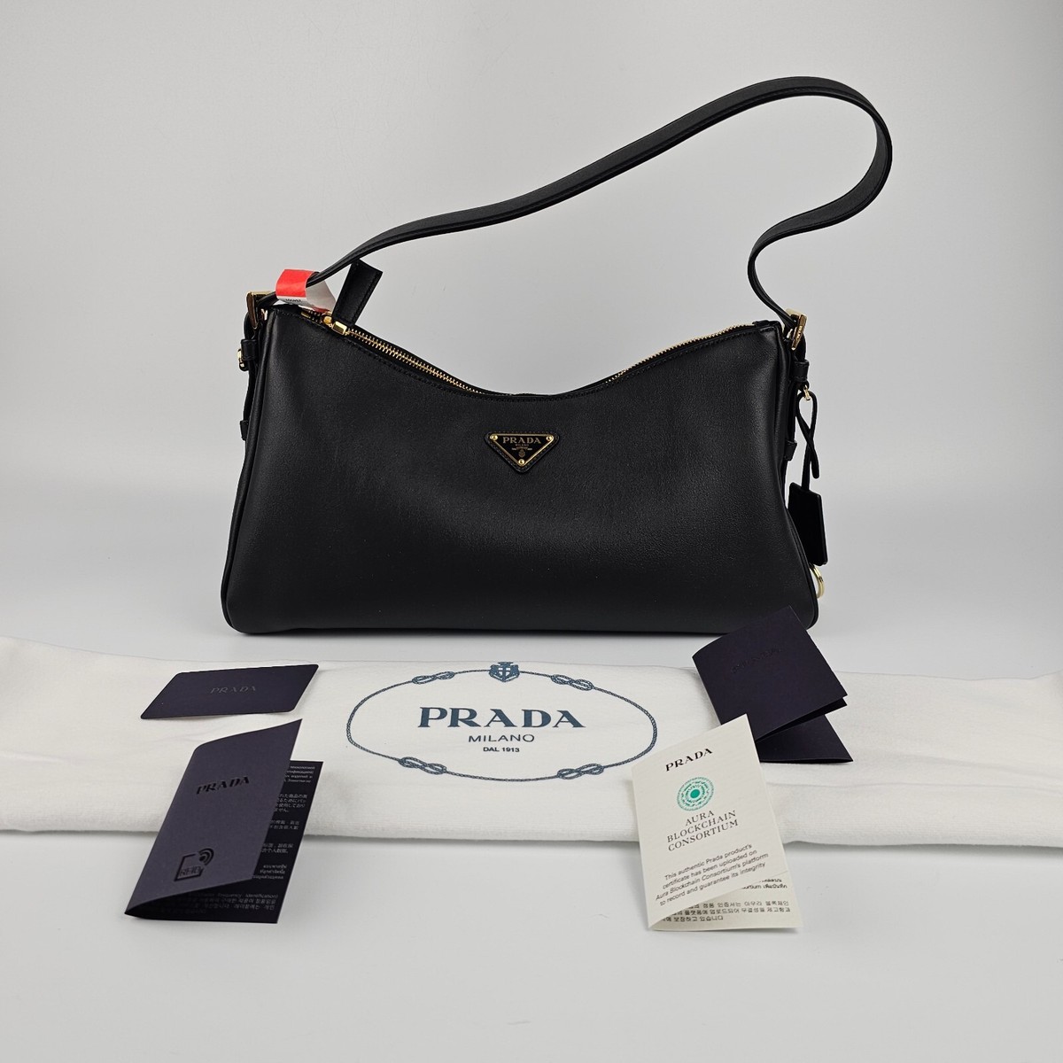 PRADA＊PradaAimee Re-Nylon and leather shoulderbag＊送込 Prada Prada Aimée large Re-Nylon and leather shoulder bag