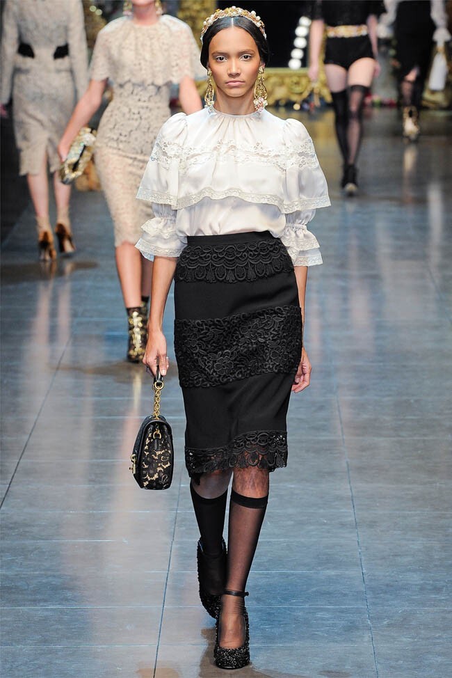 スカート Dolce&Gabbana Black Gabardine Wool Pencil Skirt Dolce&Gabbana Black gabardine wool pencil skirt | TheDoubleF