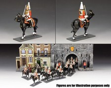 KING  COUNTRY WORLD OF DICKENS WOD052 BRITISH LIFE GUARDS MOUNTED OFFICER MIB