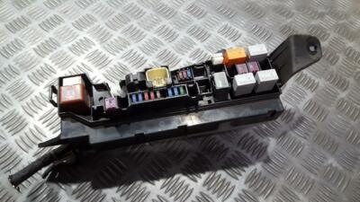   Sicherungskasten für Toyota Corolla UK309503-06
