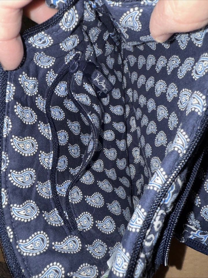 Vera Bradley Azul Marino Paisley Bandolera Cartera Algodón Bolso de Mano Foto 3 de 4