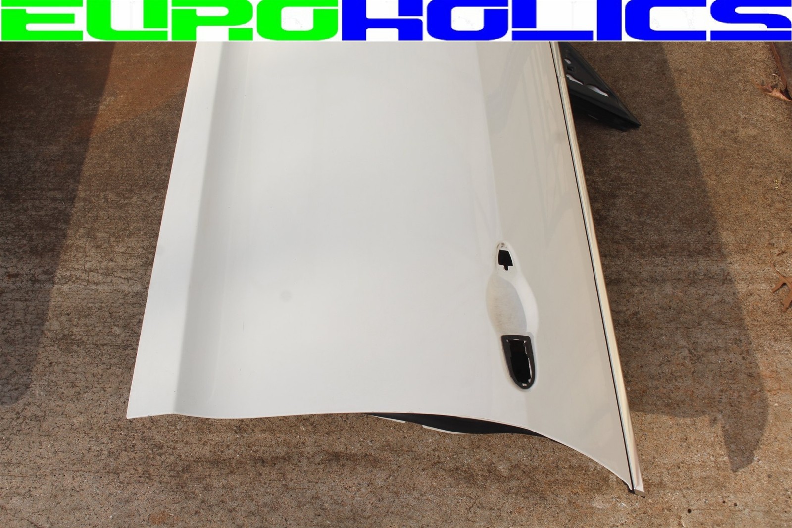 OEM Maserati M157 Ghibli 14-23 Left Front Driver Side Exterior Door Shell WHITE