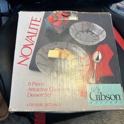 Novalite 8 Piece Attractive Glassware Dessert Set by Gibson Designs used 