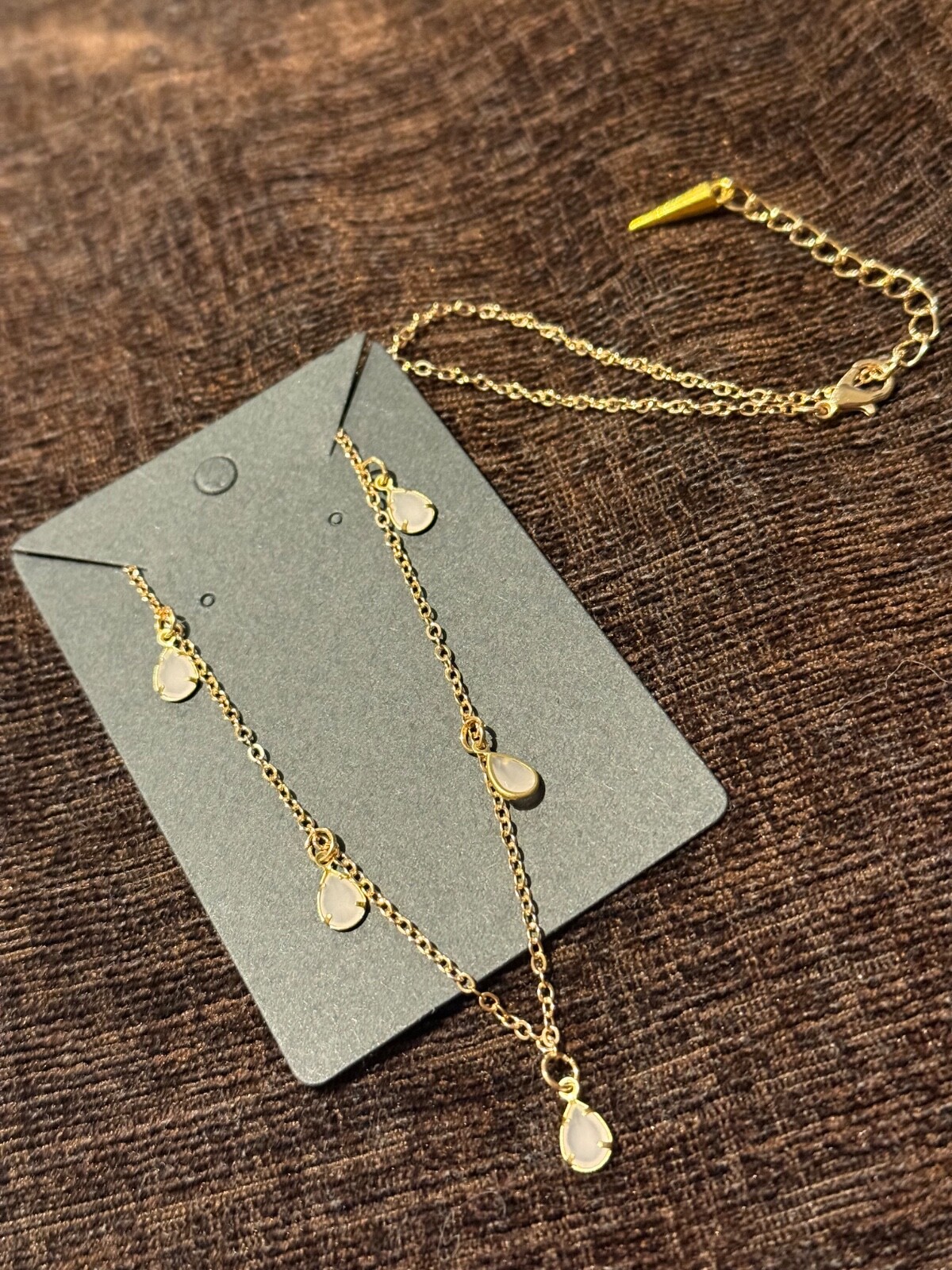 Handmade gold pearl drop necklace elegant brand new design-image