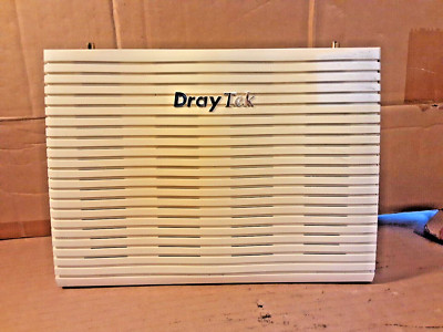 DrayTek Vigor 2860n 300 Mbps Gigabit Wireless N Router OHNE NETZTEIL & ANTENNE