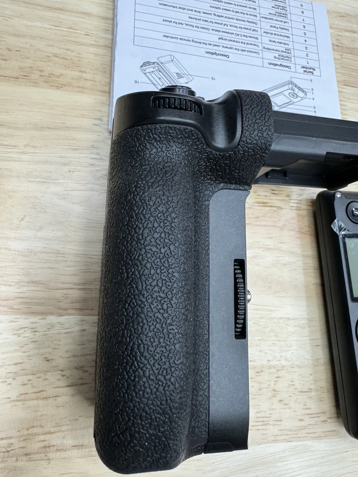 Empuñadura de batería vertical BG-A9 Pro control remoto incorporado para Sony A9 A7RIII A7 Foto 4 de 4