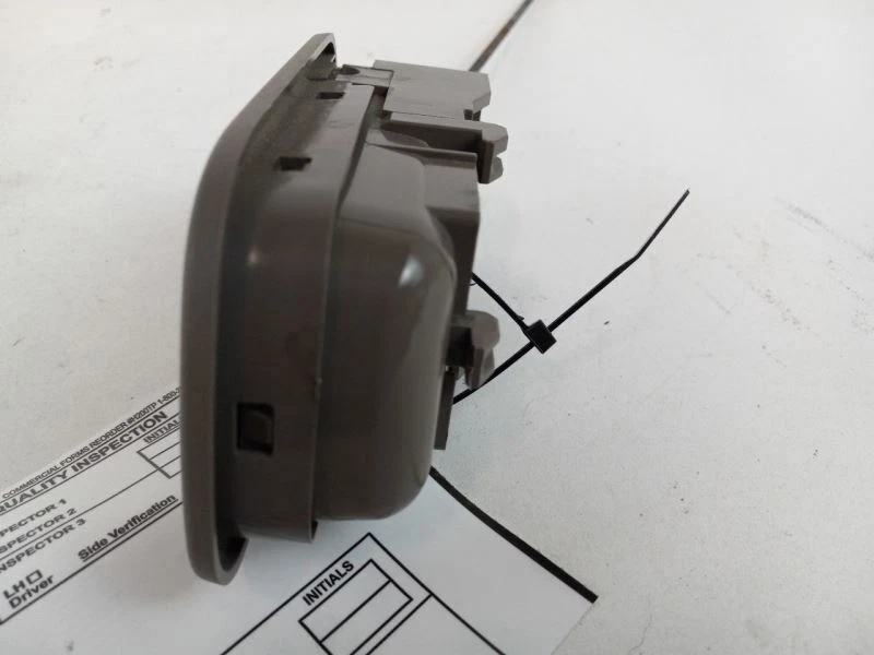 2004 年 NISSAN PATHFINDER 左后门把手 — 第 4/4 张图片