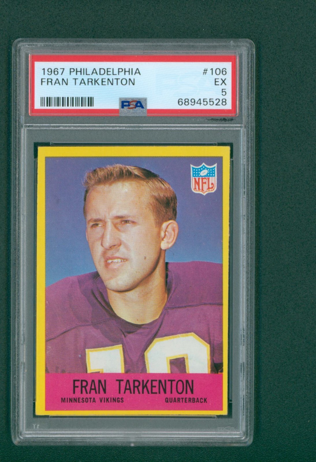 1967 Philadelphia Football Card - #106 Fran Tarkenton, PSA 5 EX