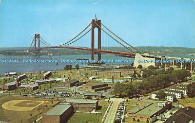 R577033 Panoramablick auf Verrazano schmale Brücke überspannt die Bucht zwischen Br