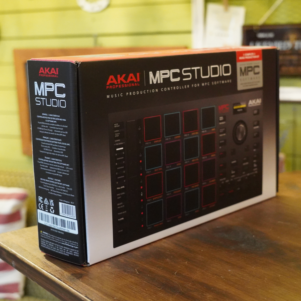 Akai MPC Studio 2 Music Production Controller for sale Akai MPC Studio 2 Music Production Controller for sale