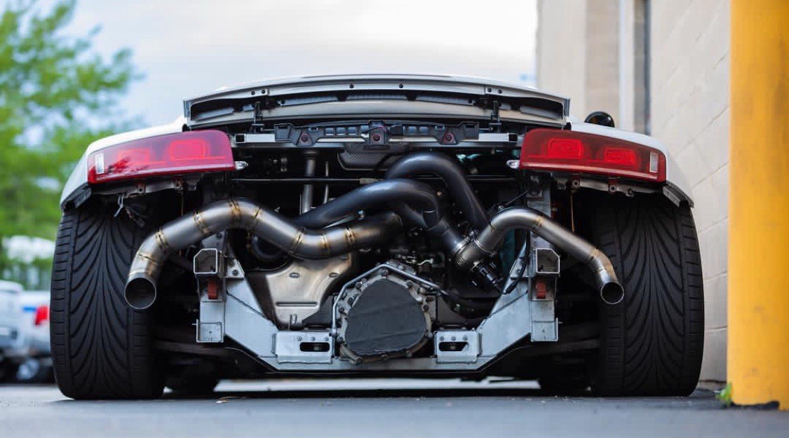 Audi R8 Supercharger