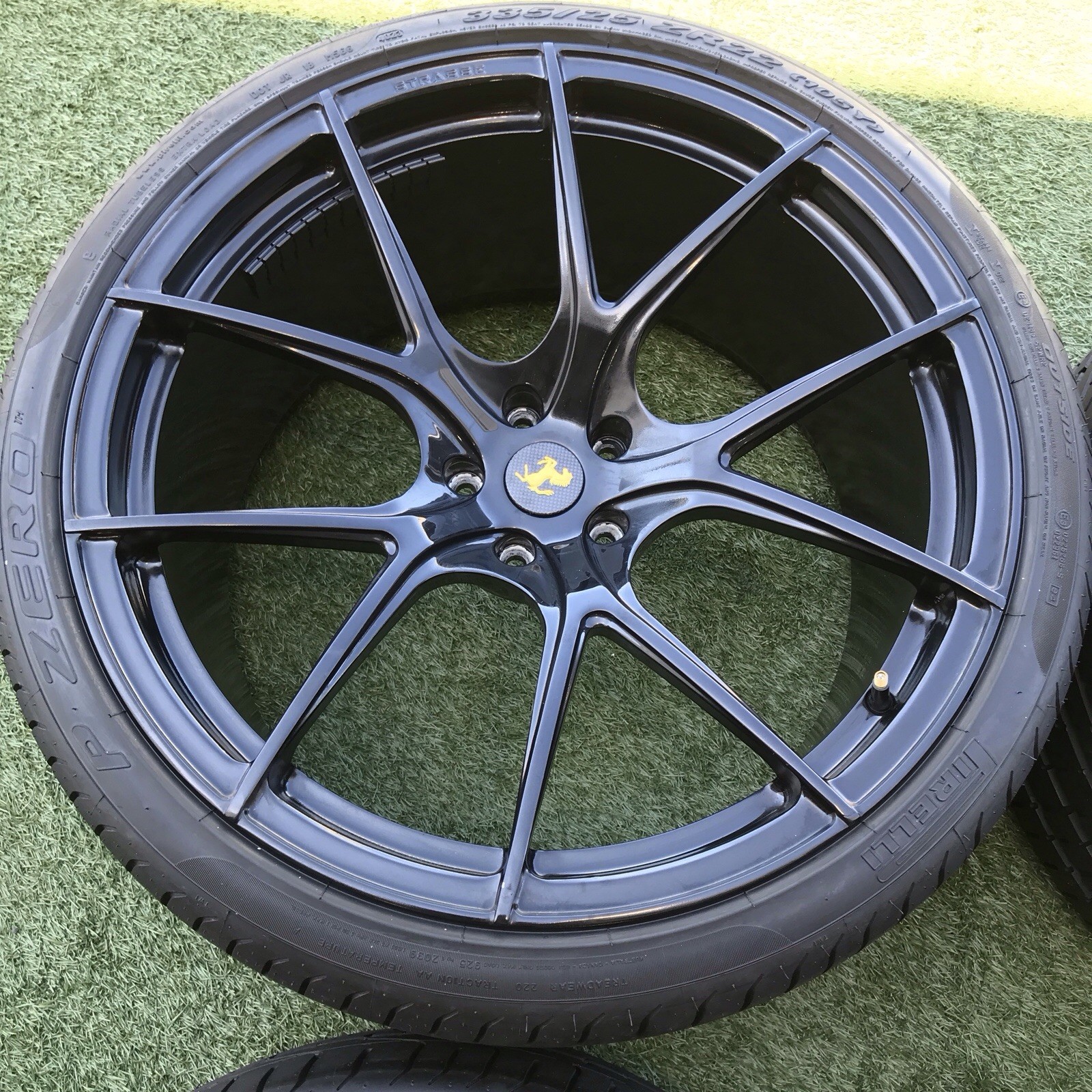 Ferrari F8 Front Left Wheel Black