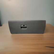 07-14 SILVERADO GMC Yukon Tahoe Suburban OEM Interior Glove Box GREY S10