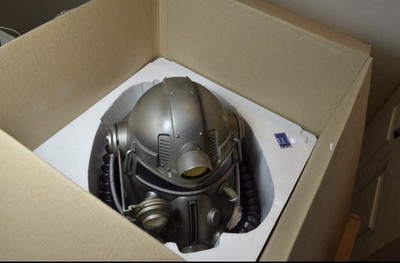 Fallout 76 Power Armor Collector's Edition T-51b Helmet with Bag