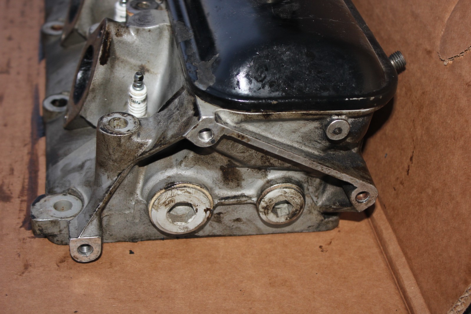 OEM ENGINE CYLINDER HEAD FOR 1987-1993 Bentley / Rolls-royce ue73762c