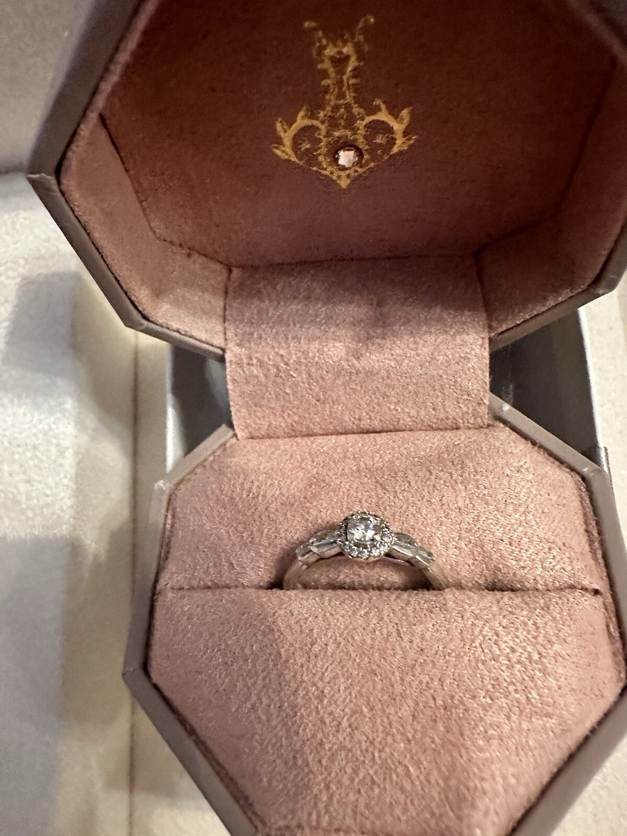 EMMY LONDON Carat White Gold Carat Diamond engagement Ring