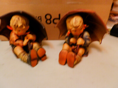 Hummel Umbrella Boy & Girl  152 A  &  152 B  TMK3 Large 8  Tall  Great Condition