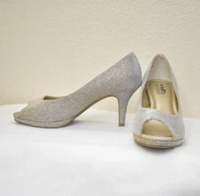Coach and Four Silver Metallic Glitter Heels Open Toe Size 6