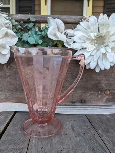 Vintage Jeannette Poinsettia Pink Depression Glass 32oz Water Pitcher