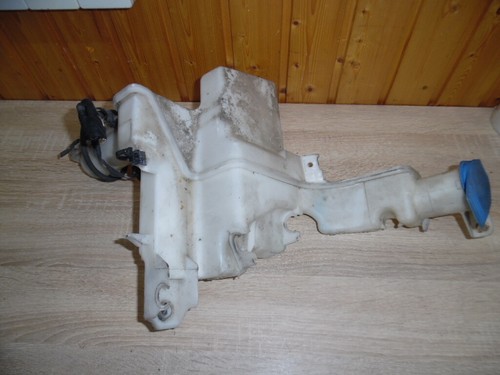 VW Passat 3C B6 Wischwasserbehälter mit pumpe 3C0955453 Behälter Scheibenwasser