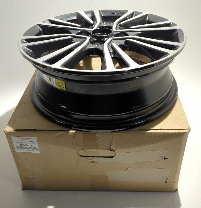 New OEM Mitsubishi Alloy Wheel 15