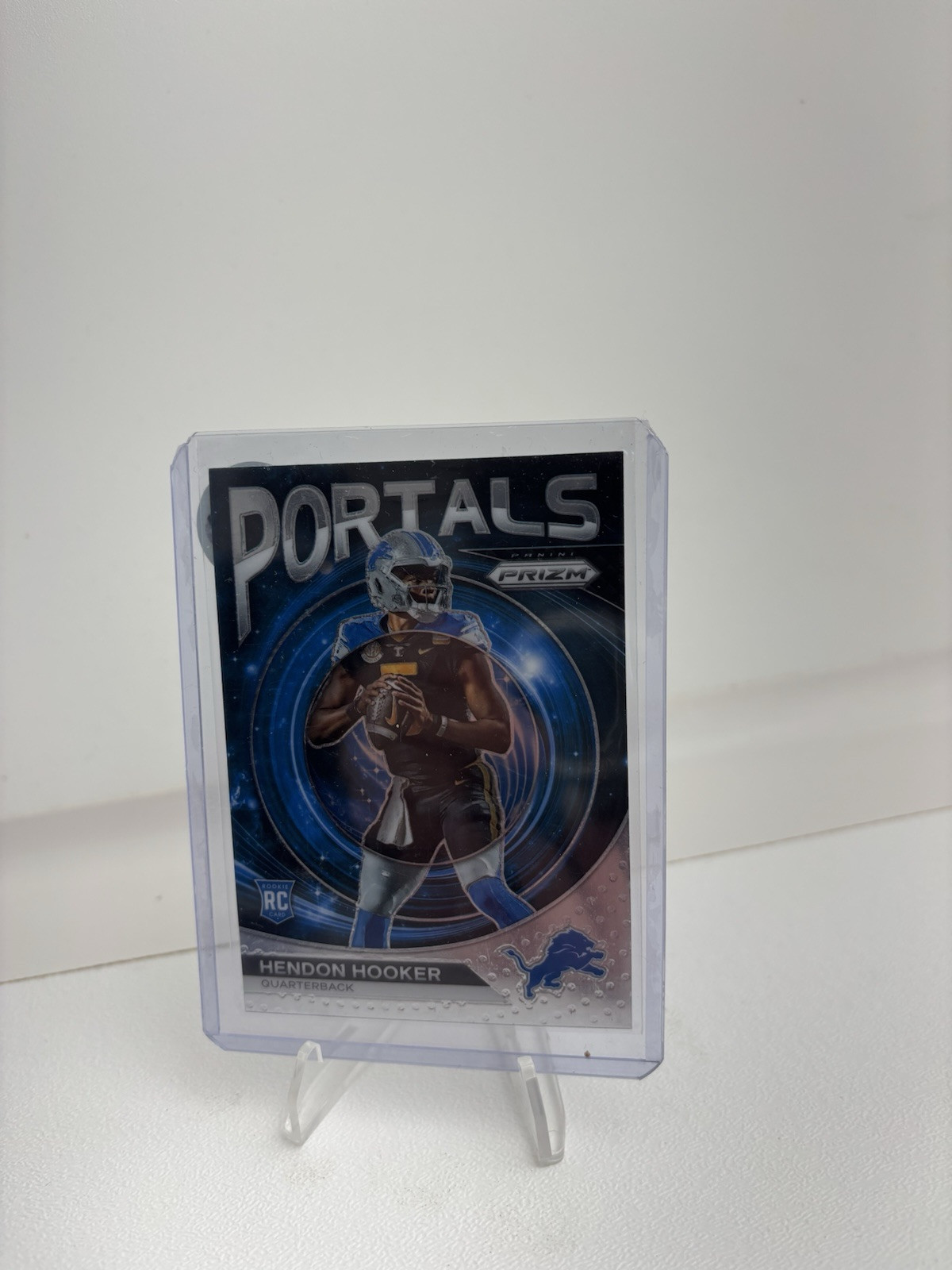 2023 Hendon Hooker (RC) Lions Panini Prizm - Portals Silver Prizm #PO-2