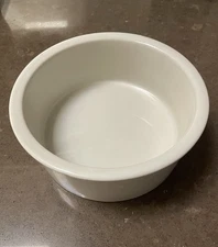 30 oz ceramic heavy-weighted dog bowl - bone white 7x7x2 excellent cond
