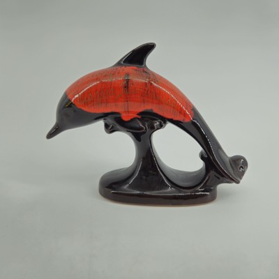 Vintage Marineland Souvenir Glass Dolphin Statue Niagara Falls Canada Black Red