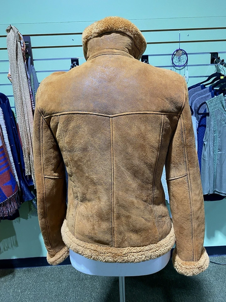 Real Shearling Sheepskin Jacket cognac color From Italy Thick Warm Vintage S/P - Image 4 of 4