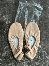 Danceries Gymnastikschuhe Turnschläppchen Ballettschuhe Schläppchen Gr. 41  Nude
