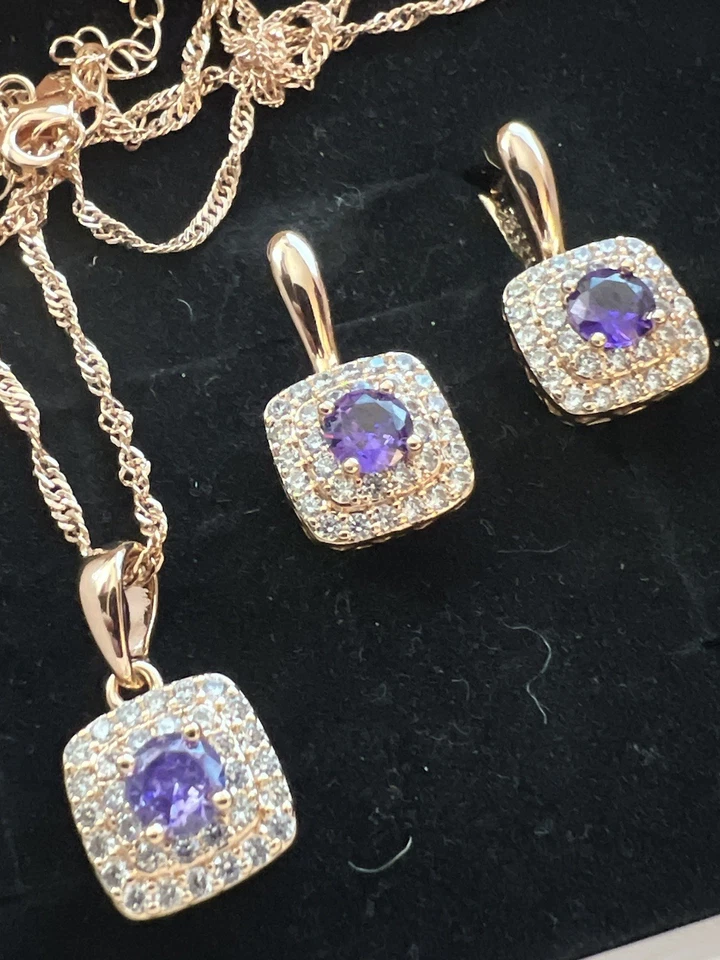 "Collar cuadrado de amatista de circón natural enchapado en oro rosa laminado de 14 k de 24""" Foto 2 de 3