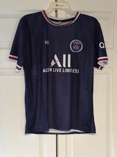 Kids Size Paris-Saint Germain Pro Soccer Team Jersey in Medium (Size 14)
