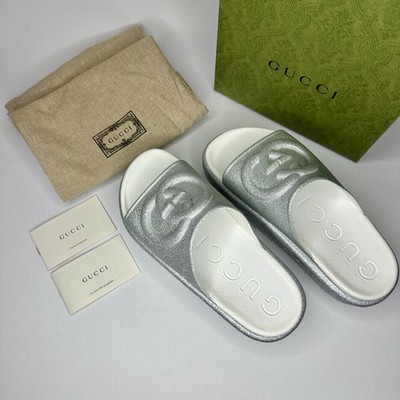 ほぼ未使用GUCCI シルバー ミュール 39 Size 37 - NEW GUCCI Glitter Silver Rubber GG Logo Slides Platform