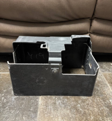 2019-2022 CADILLAC XT4 BATTERY TRAY BOX PROTECTION INSULATOR COVER
