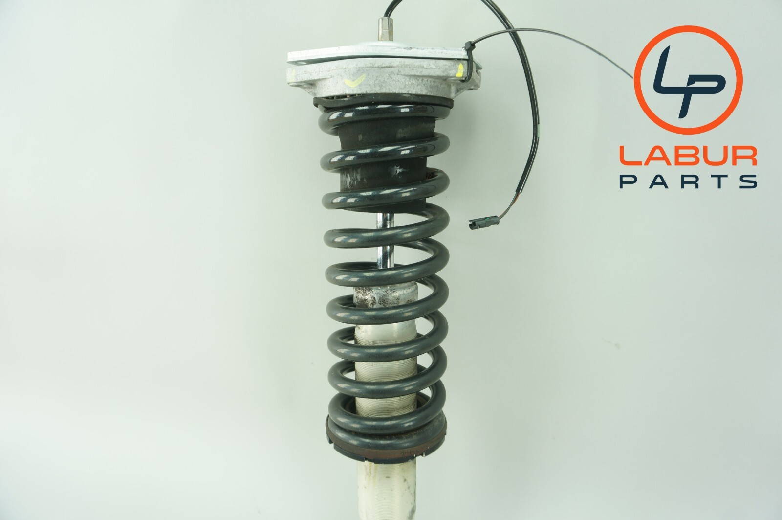 M139 03-06 Maserati Quattroporte Rear Left or Right Shock Absorber Strut Z4572