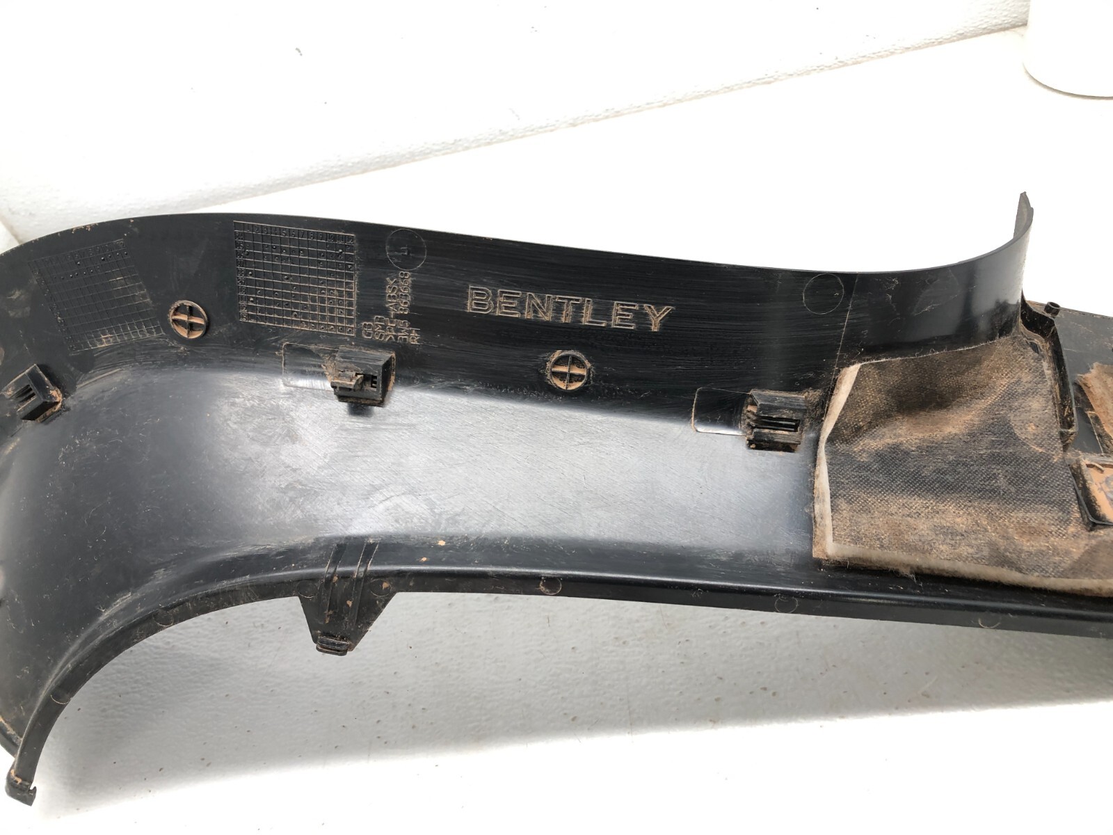 2014-2018 BENTLEY FLYING SPUR RIGHT PASSENGER REAR TRUNK COVER TRIM PANEL OEM