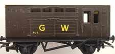 Tri-ang R.123A G W Horsebox No.505 OO Gauge Brown