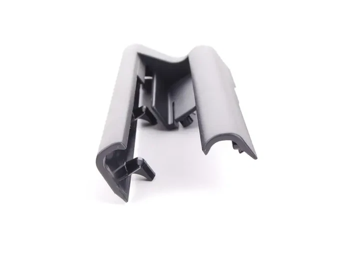 NEW BMW 5 E60 FRONT SEAT REAR RIGHT OUTER TRACK COVER 52107007706 - Image 3 of 4