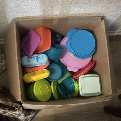 Tupperware.Clean and only been used a few times just don t need it anymore