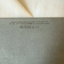 Apple A1772 Portable Smart QWERTY Keyboard Folio For Apple IPad Pro