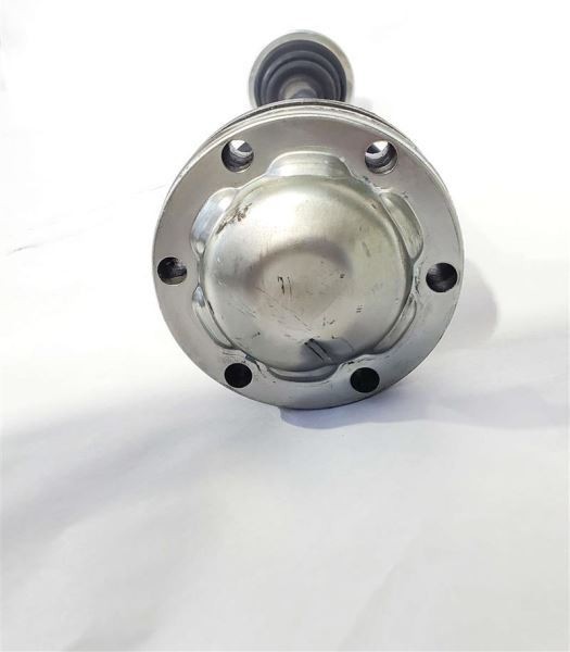 Pair Rear Axle Shafts PN 000196135 OEM 2007 Maserati Quattroporte