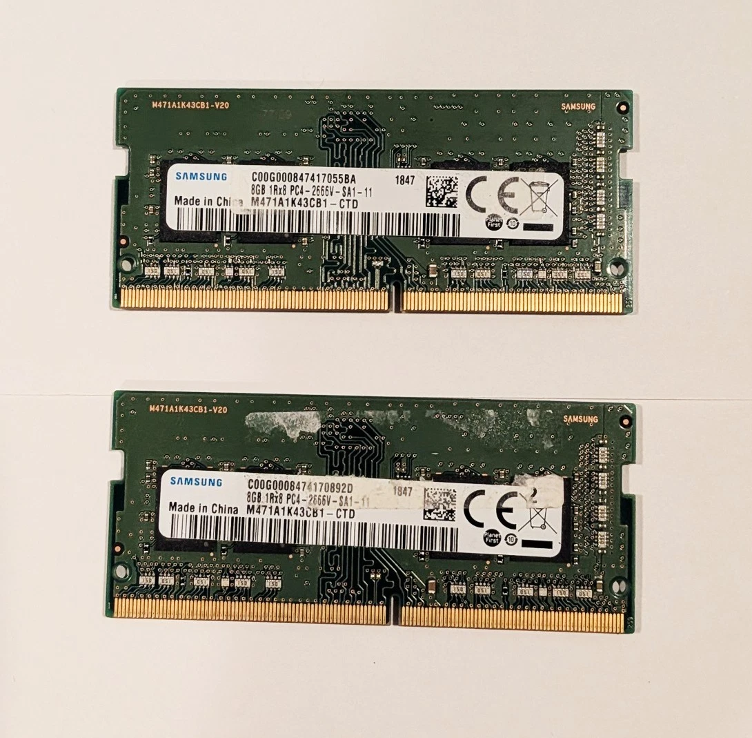 Samsung PC4-21300 (DDR4-2666) Bus Speed Computer RAM 8 GB Capacity