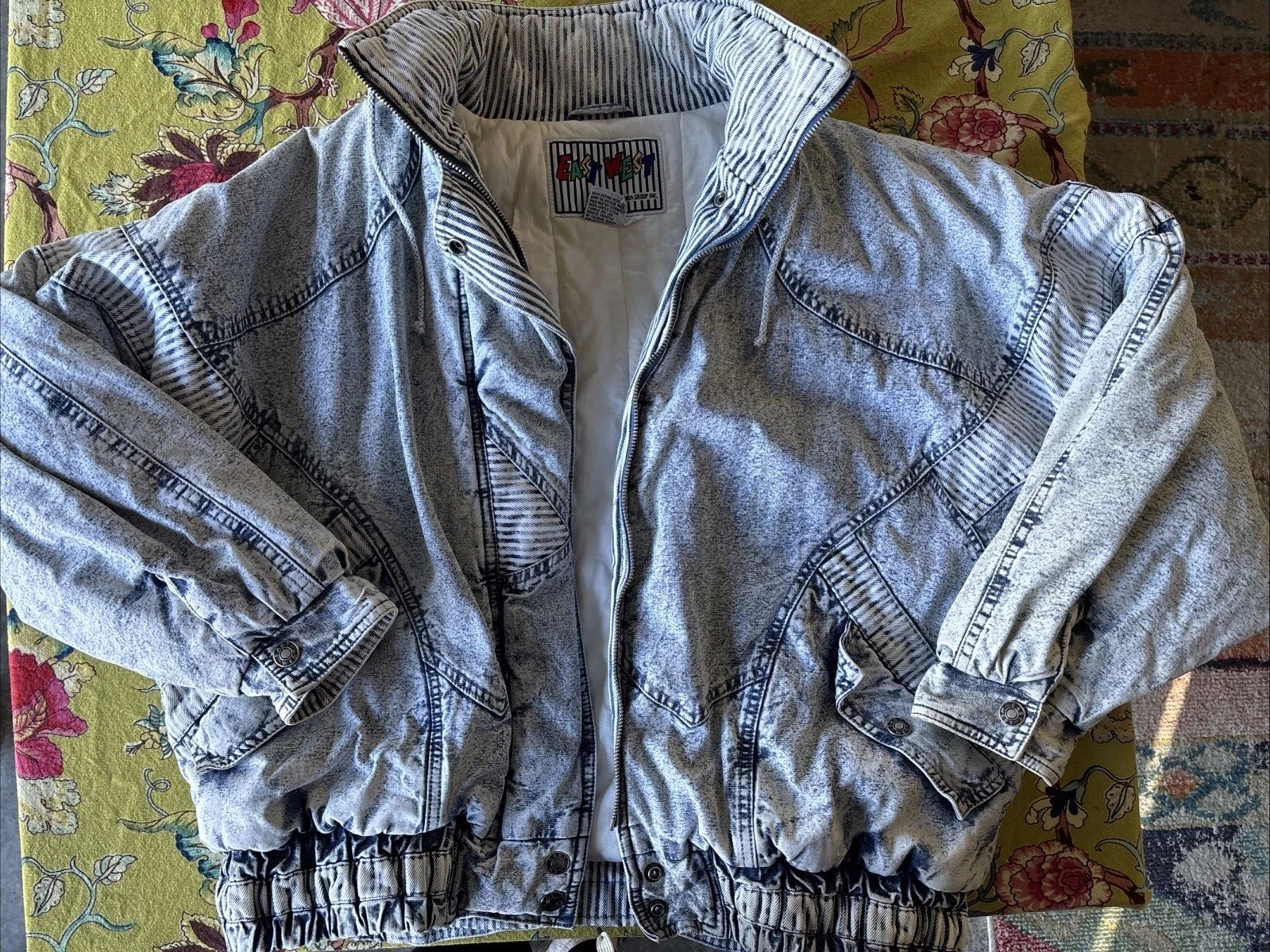 VTG! East West Med Acid Wash Denim Quilted Jacket 80’s 90’s Retro MINT! image 1