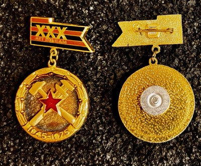 Original Soviet Veteran MEDAL 30th Anniversary TOPOGRAFICAL DIVISION 1945-1975